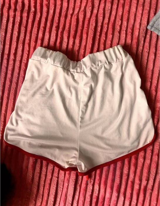 шорти жіночі на шнурівці