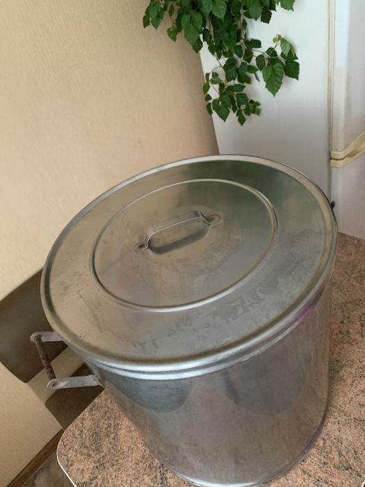 Продам бочку нержавійка 80л