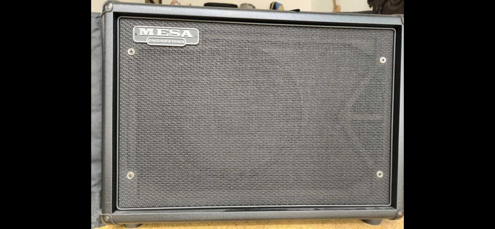 Coluna Mesa Boogie 1x12 Black Shadow como nova, com capa protetora