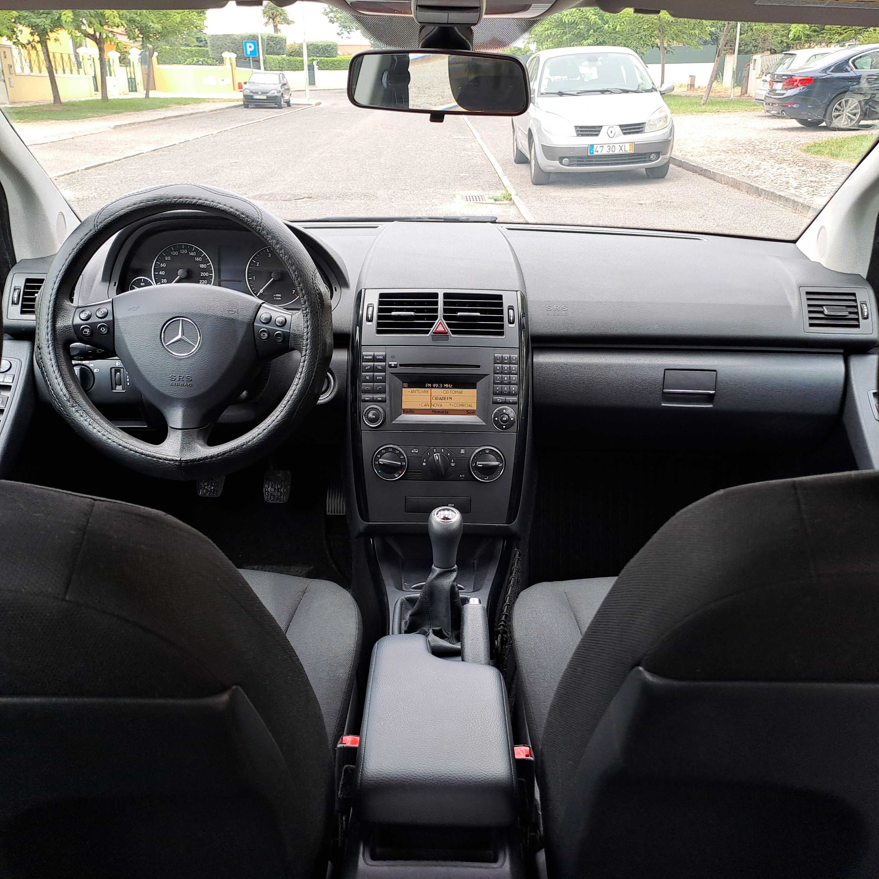 Mercedes-Benz A160 BlueEfficiency - 2011