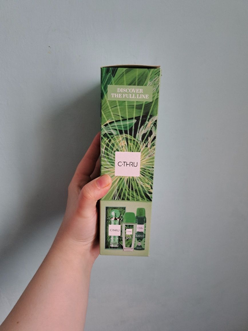Nowy Zestaw zapachowy C-thru Emerald