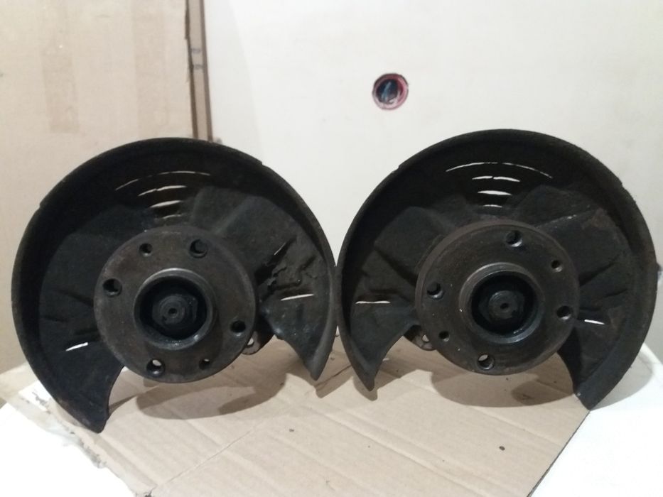 Ступицы в сборе Иж-Ода 2126.
