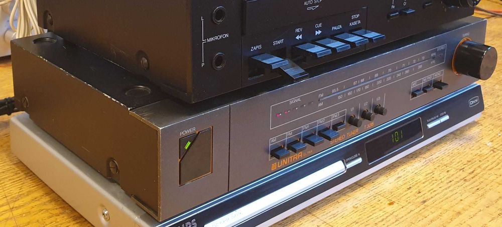 Unitra tuner midi T3015 grafitowy w pełni sprawny