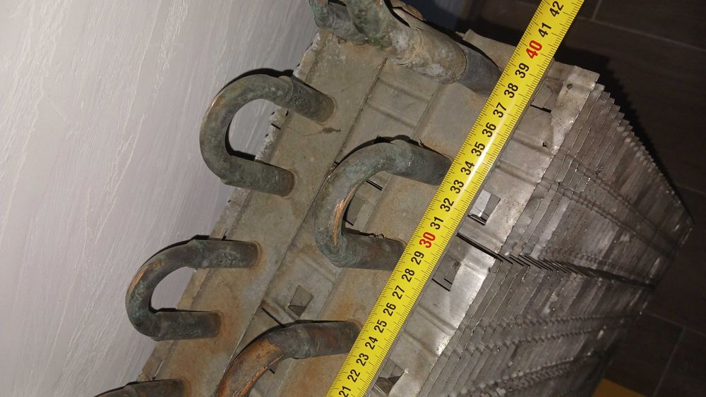 Теплообмінник, радіатор морозильної камери.