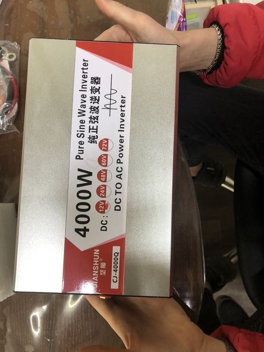 Инвертор  4000w 12v-220v