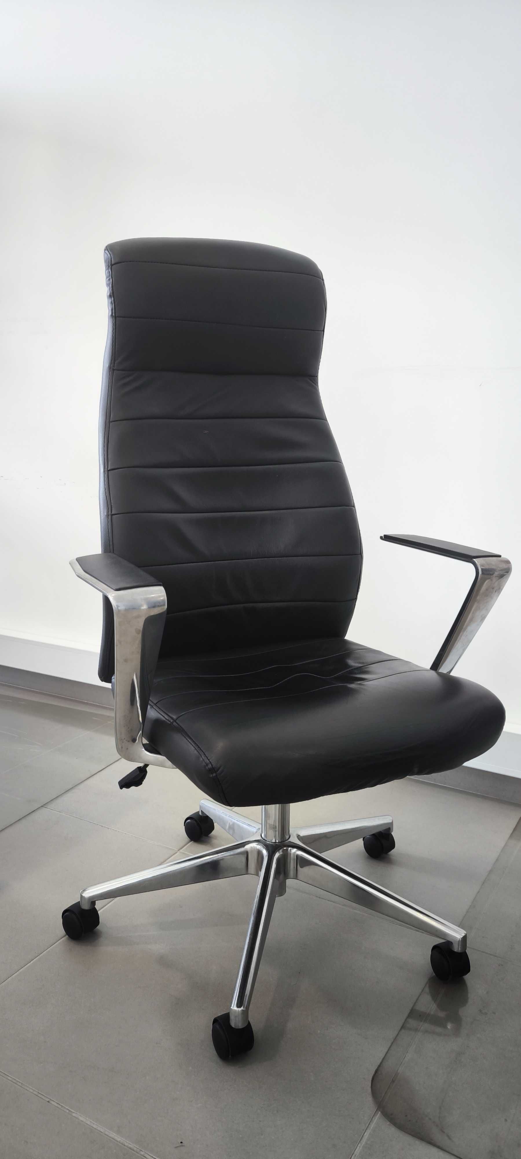 Cadeira de Escritório Ergonómica