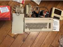 Commodore C64 komputer z grami, stacją dysków, grami