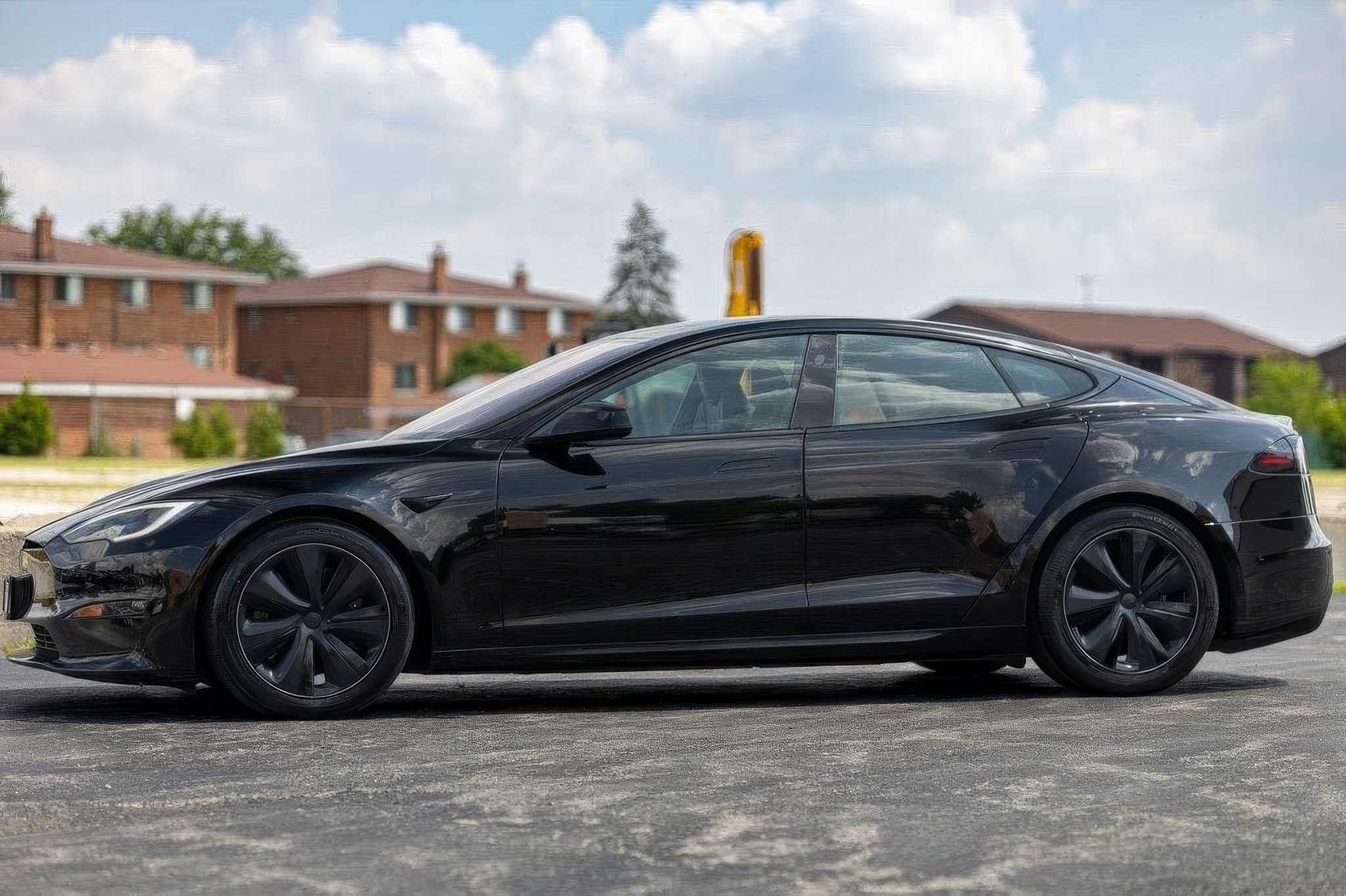 2022 Tesla Model S