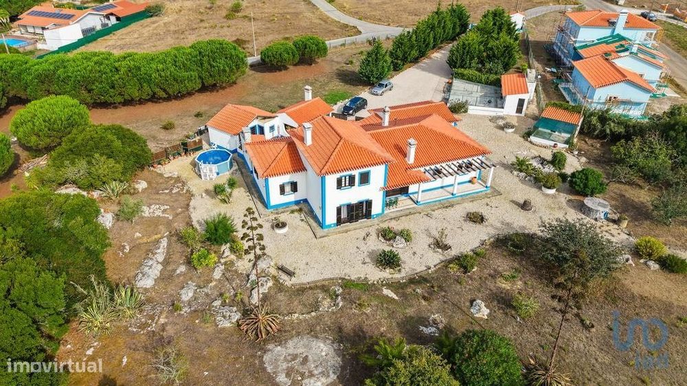 Quinta T4 em Reguengo Grande de 285,00 m2