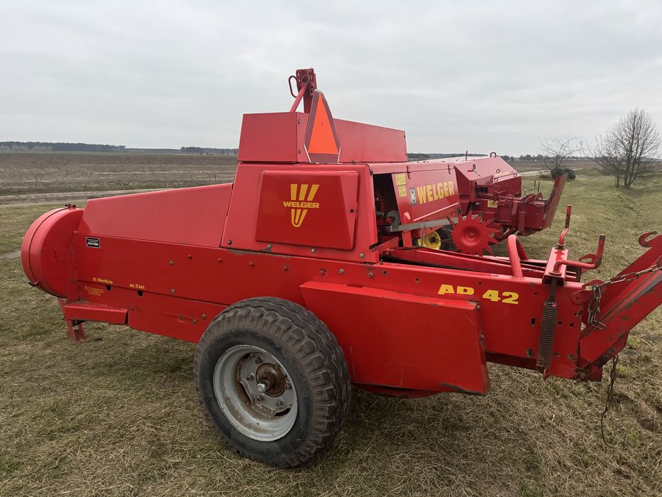 Прес підбирач Пресс-подборщик тюкопрес Велгер WELGER AP42 (AP430-400)