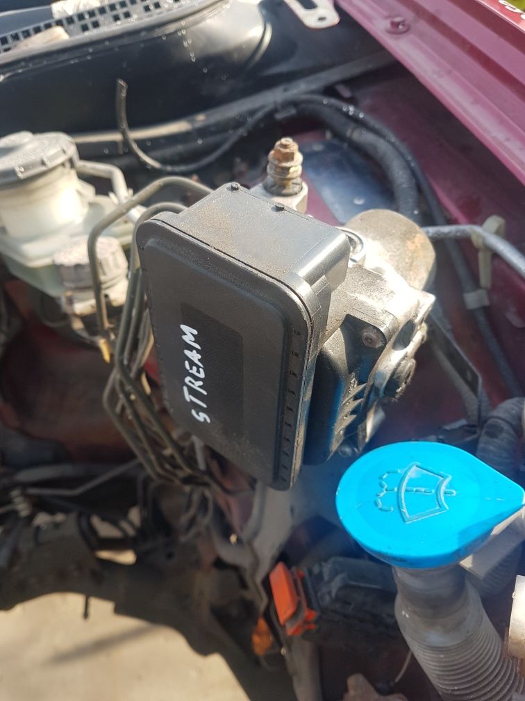 Pompa ABS sterownik Honda Stream D17A2