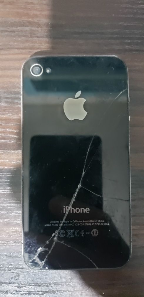 Samsung galaxy s8 plus та galaxy note 4 також iphone 4s