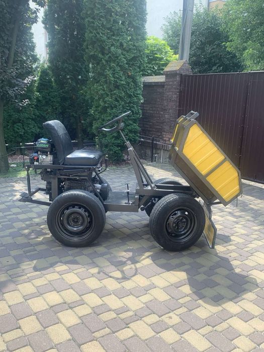 Мінітрактор саморобний.