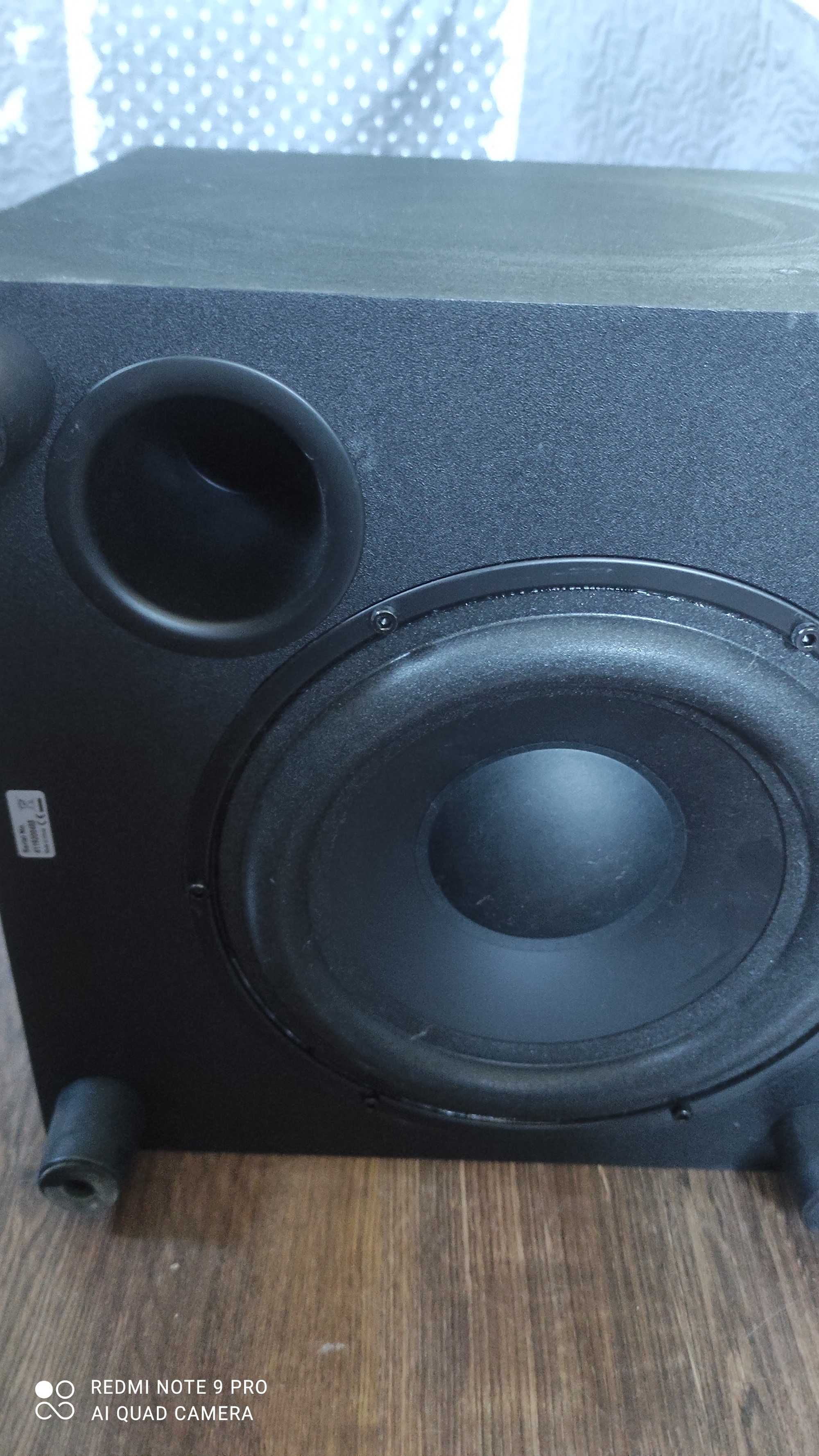 Subwoofer jamo 210