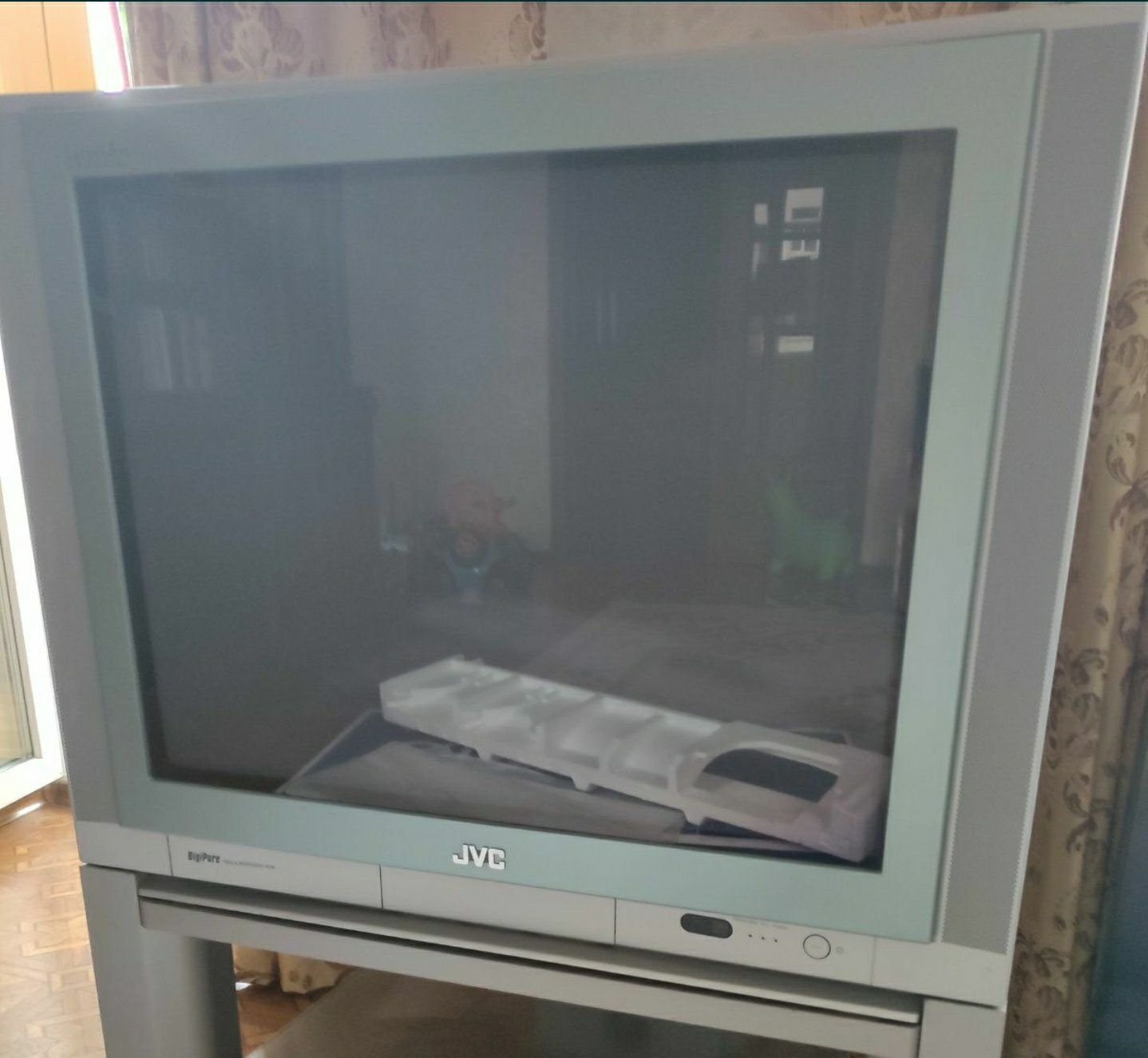 Телевизор TV Телевізор  jvc HV-34 LPZ  Продам -Обміняю