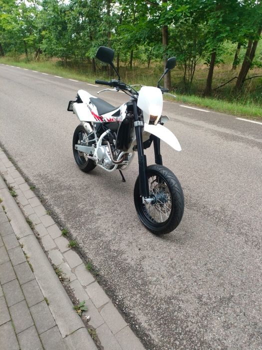 Husqvarna SMS 125 Supermoto