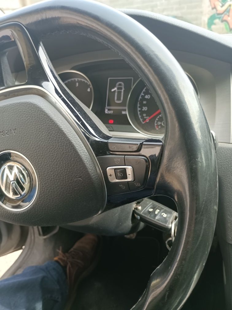 Carinha Volkswagen Golf Variant GPS
