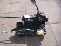 opel vectra c zamek drzwi prawy przód 244447341