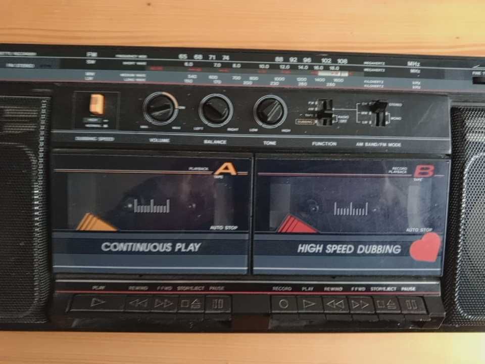 Sanyo MW 166LO Radiomagnetofon/Stan db/Sprawny Technicznie /Antyk