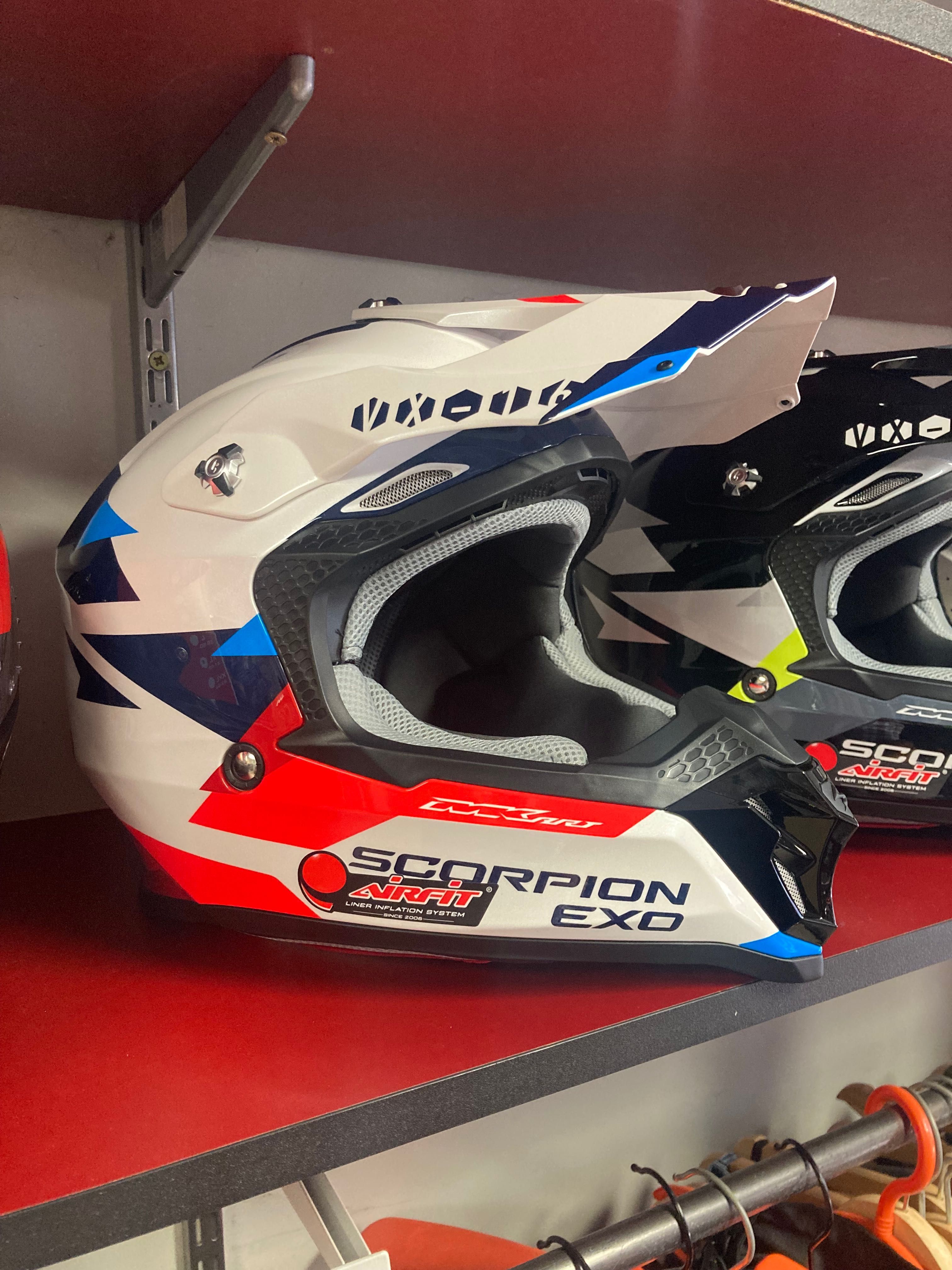 Kask Cross Enduro Quad na hulajnogę Scorpion VX-16 AIR z Pompką