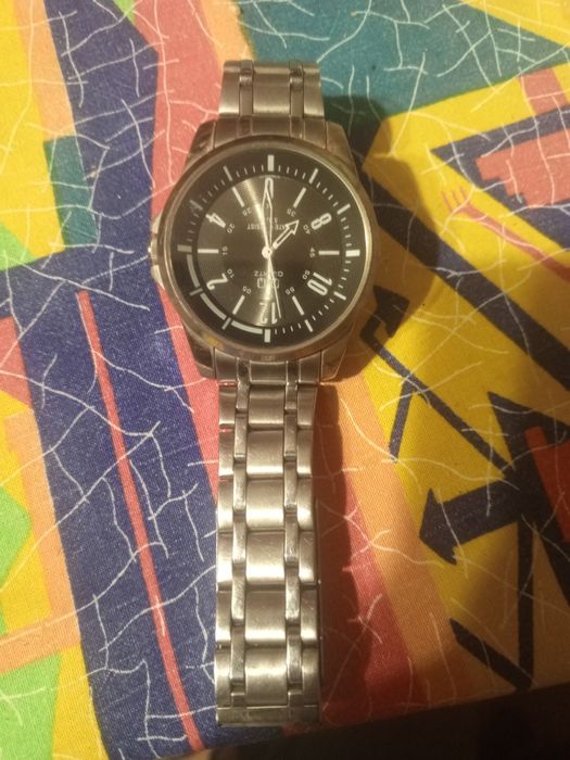 Часы хорошие робочие