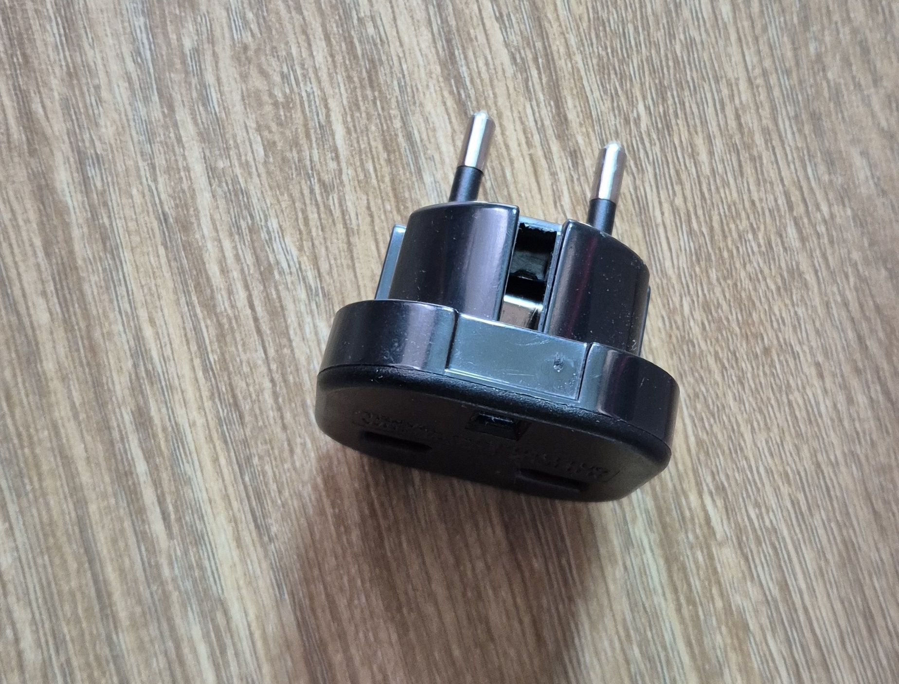 Google Nest Mini 2.ª geração  - Ficha UK com adaptador incluído