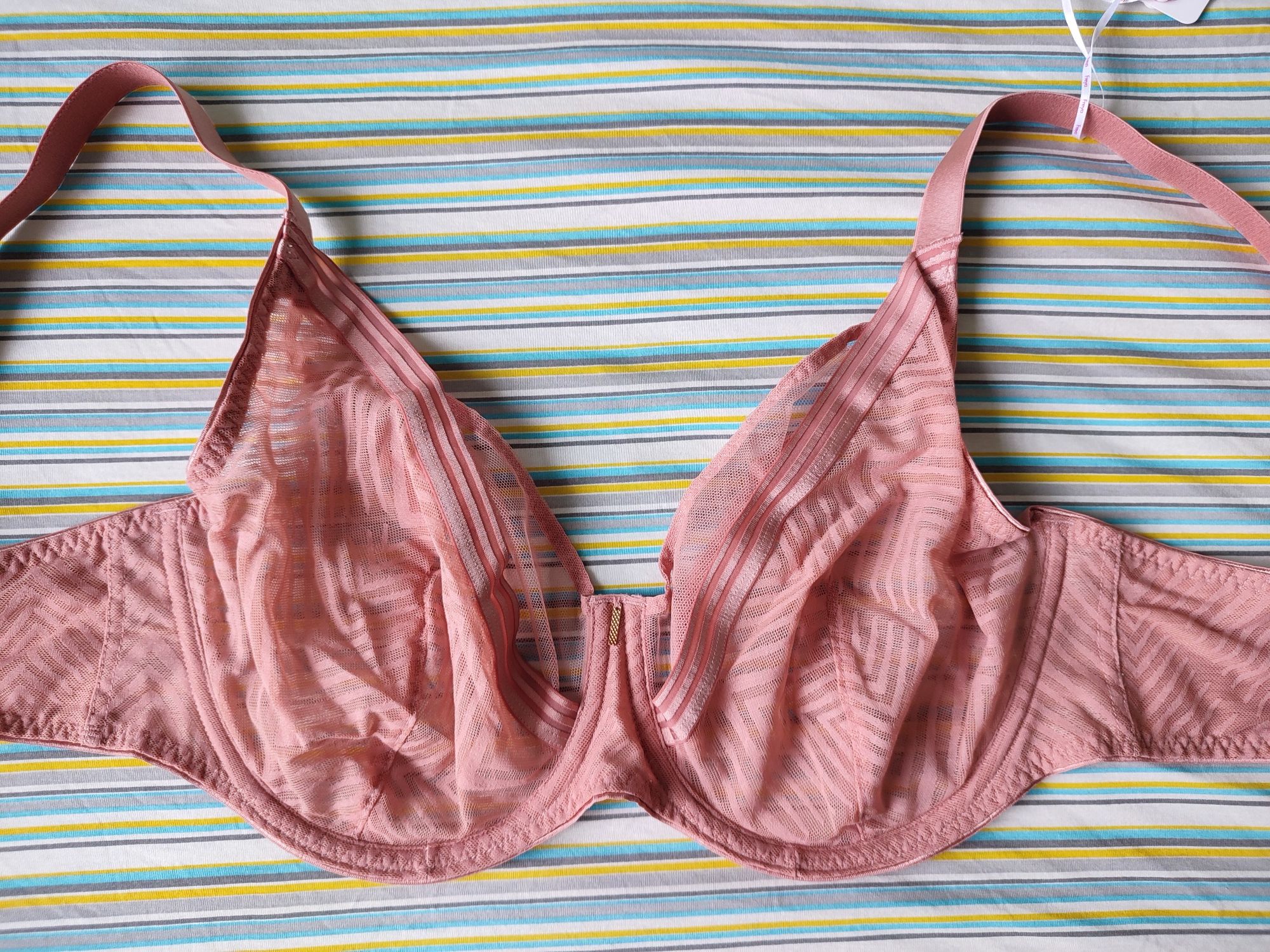 Freya tailored plunge UK 34g eu 75i