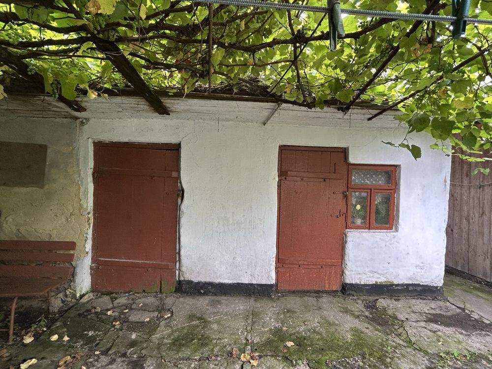 Продаж будинку в центрі м. Березне