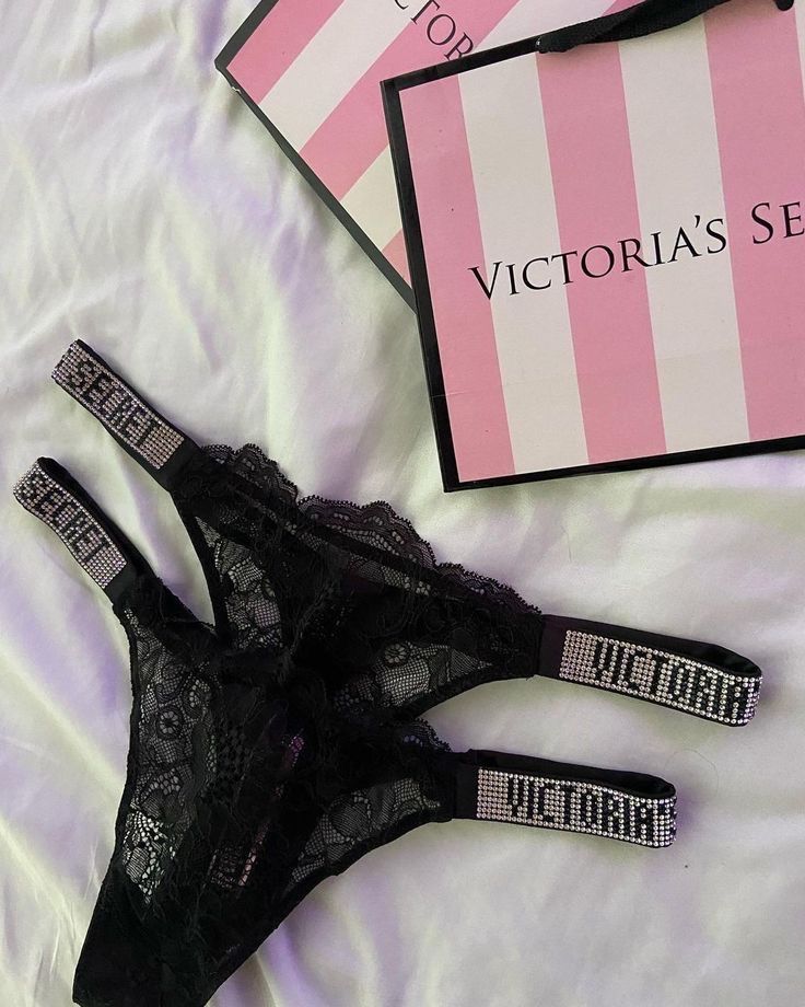 Stringi Victoria’S Secret Nowe M Czarne majtki