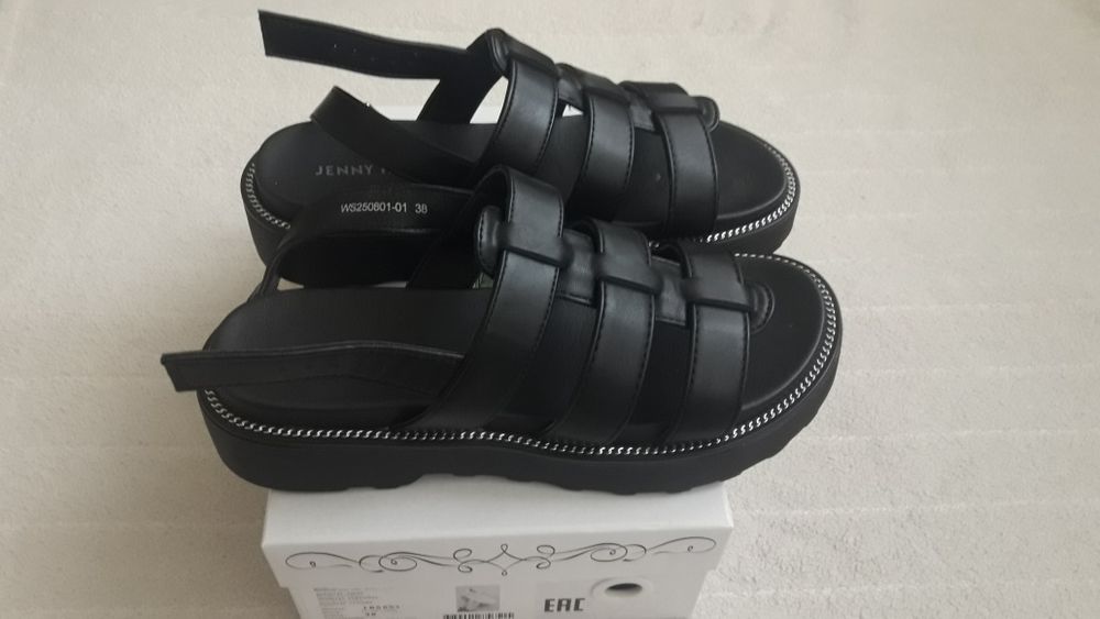 Нові жіночі босоніжки р. 38