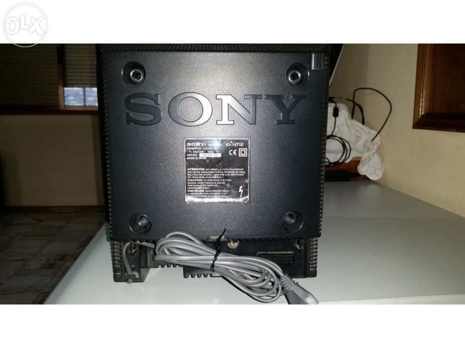 Televisor Sony a cores, model no. kv-14t1e em excelente estado.