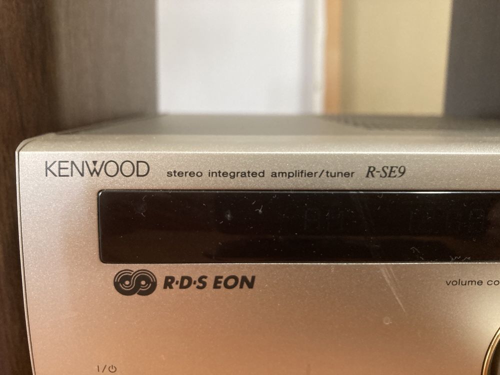 Amplificador kenwood R-SE9