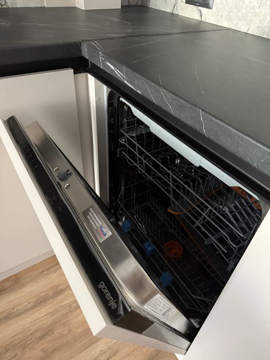 Продаж 2 кім квартири/ Є оселя/ Боздош/ газ