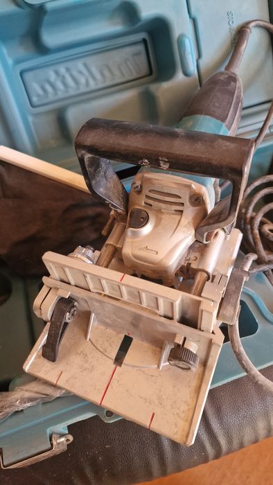 Maquina de lamelas makita maquinas de carpintaria