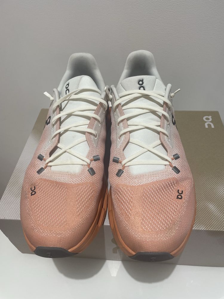 Tenis On Cloud 45
