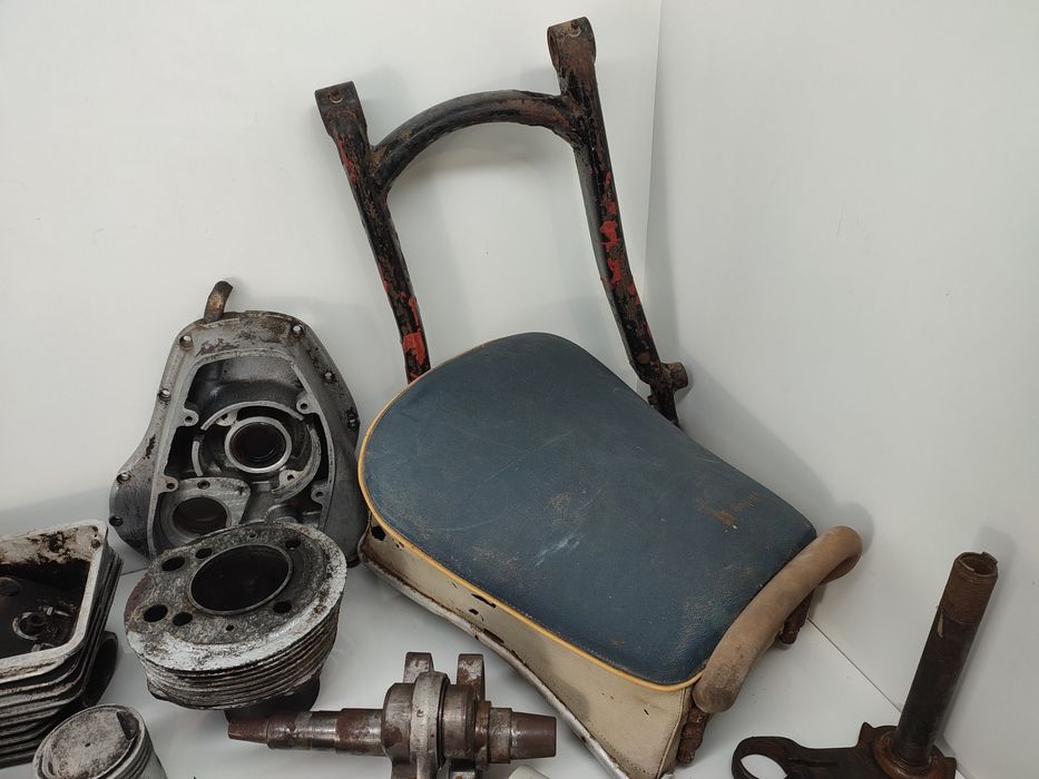 Awo Simson 425 części silnikowe i karoserii