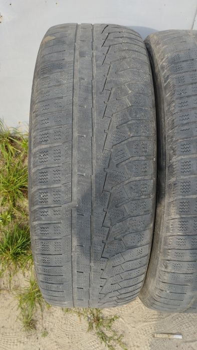 Продам чотири  зимових колеса 225/65 R17(