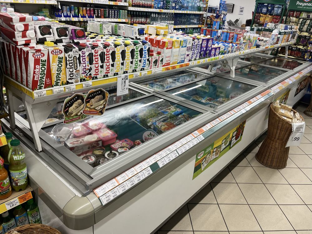 Mroźnia / Bonety na lody , mrożonki