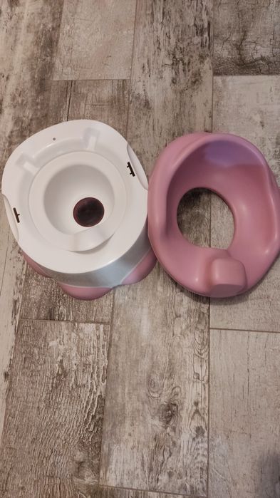 Горщик bumbo. Сидіння для унітазу левеня.