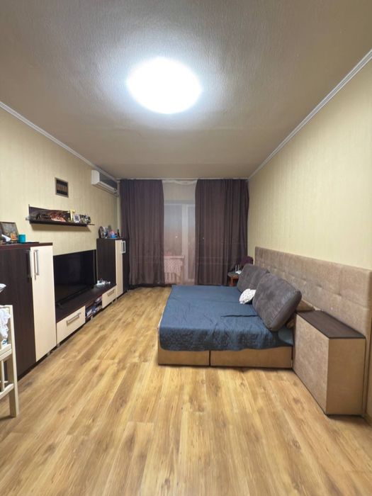 Продам 2к квартиру ул.Старокозацкая 82. Парк Глобы.