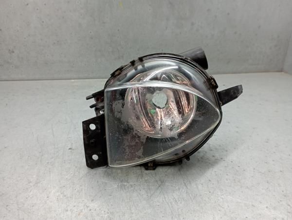 Farol nevoeiro frente esquerdo BMW 3 (E90)