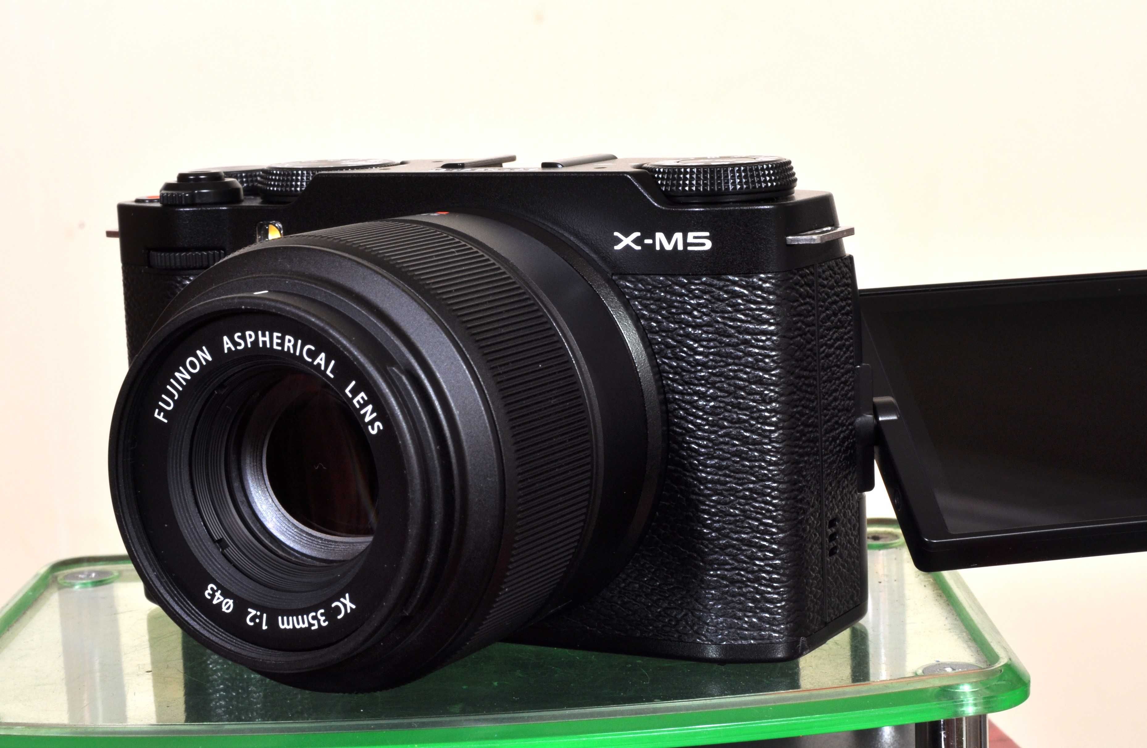 Fuji X-M5 + Fuji xc 35mm F: 2.0 Novo, fatura e garantia 3 anos PT