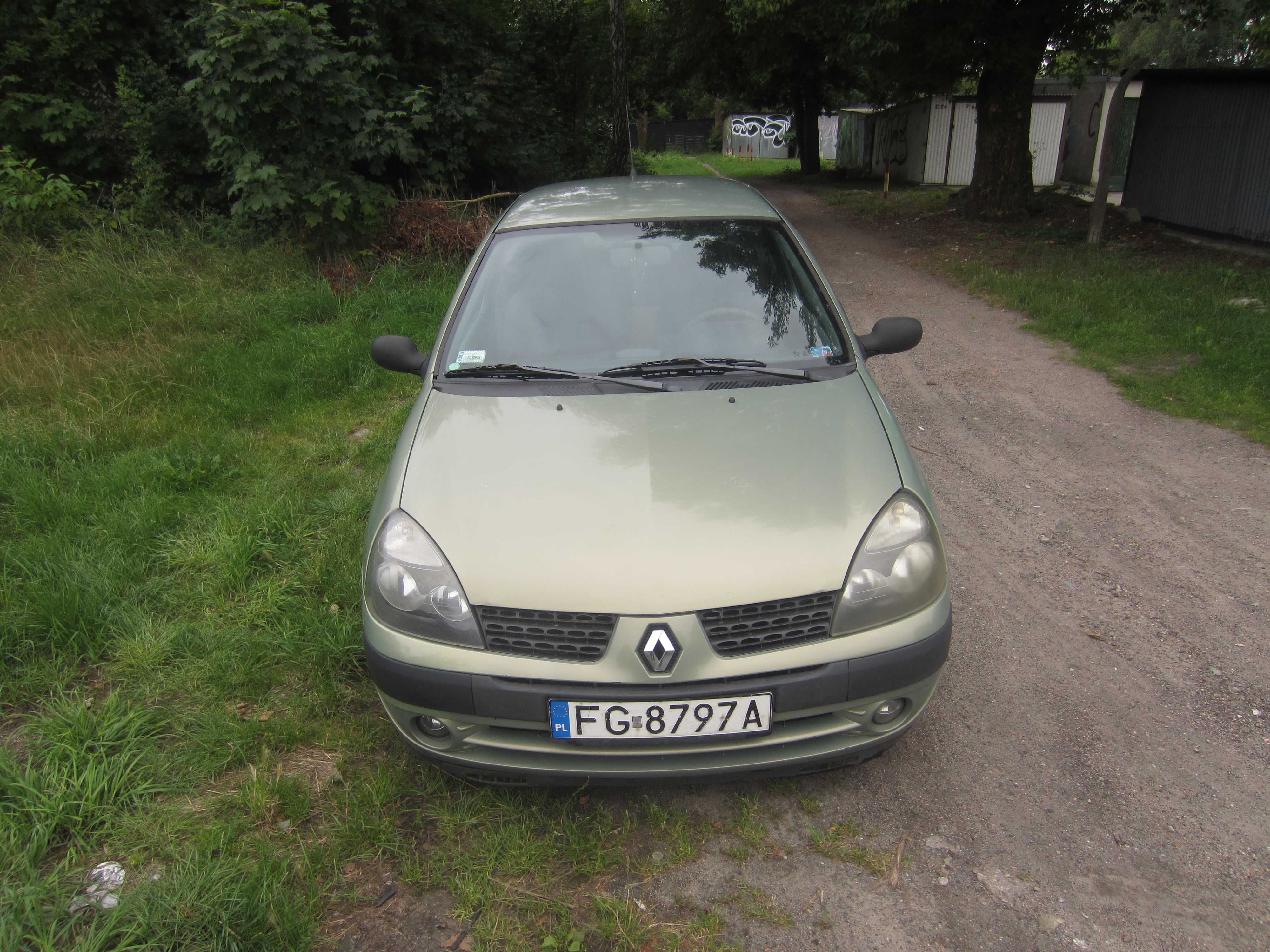 Renault Clio z 2002 r., silnik - 1,2 benzyna, w pełni sprawny