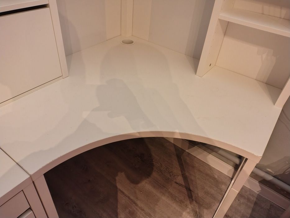 Biurko narożne Ikea Mickey plus komoda