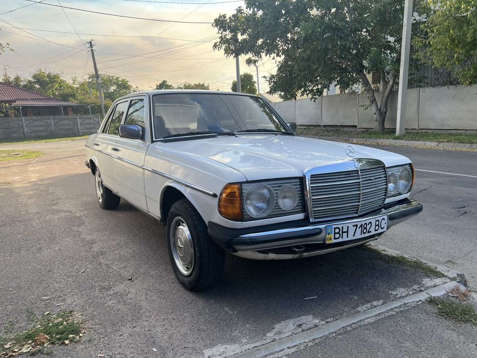 Мерседес w123 2.0 дизель