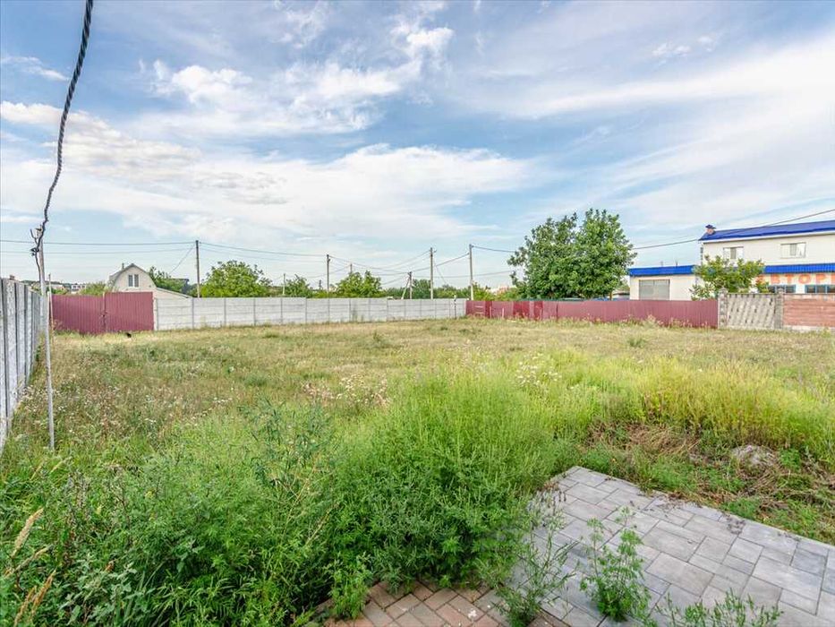 Продаж земельної ділянки — 28 соток, траса Київ–Харків