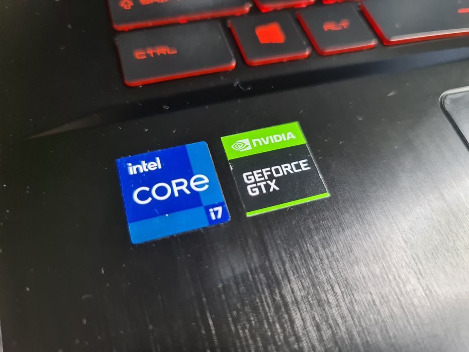 Laptop MSi i7 11gen GTX1650 12GB laptop gamingowy IPS