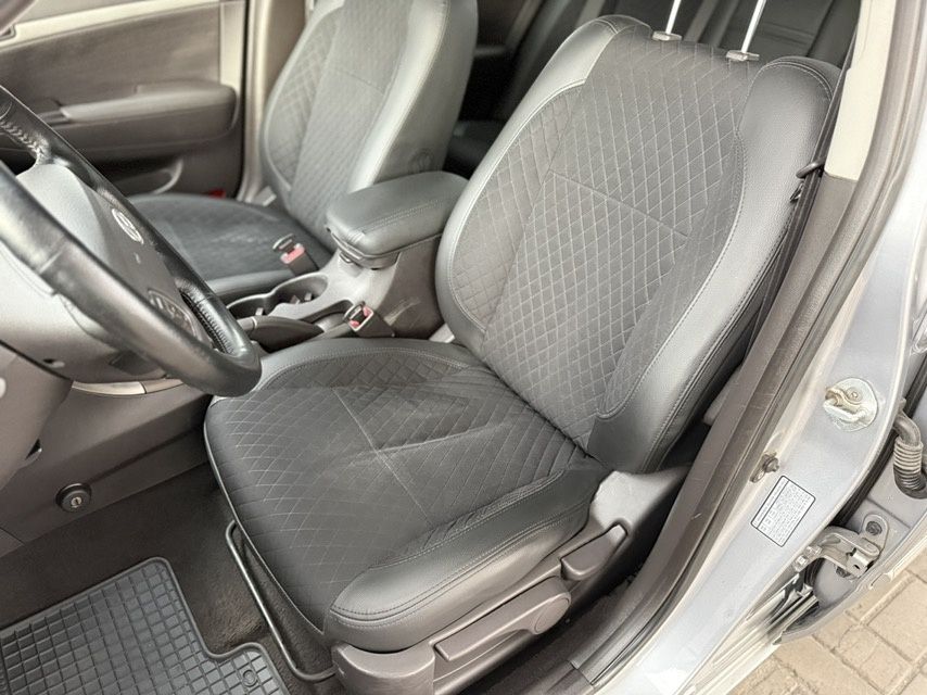 Продам Hyndai Sonata 2.0i automat 2008