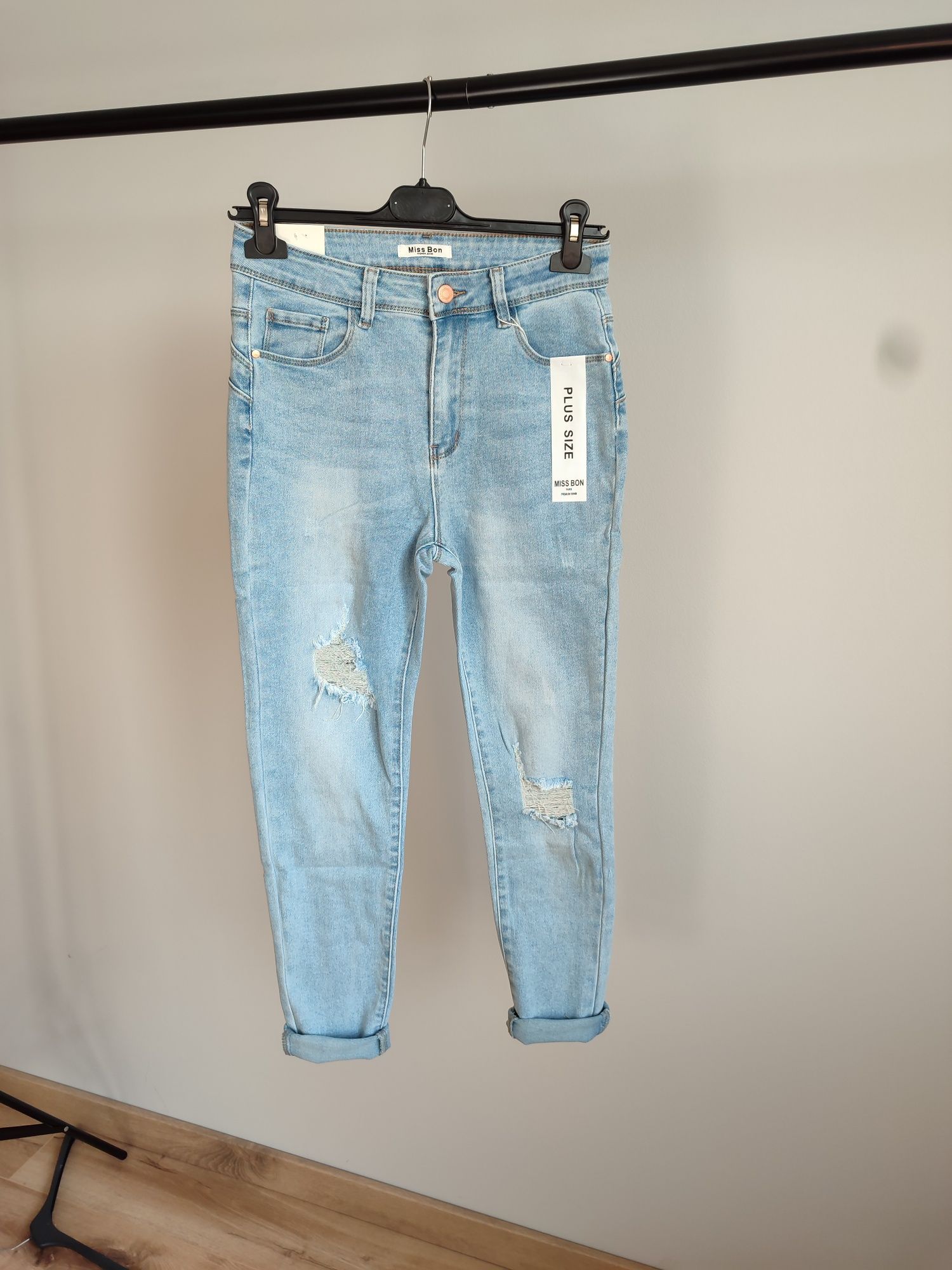 Jasne jeansy PUSH UP elastyczne wysoki stan 38/40/42/44/46/48