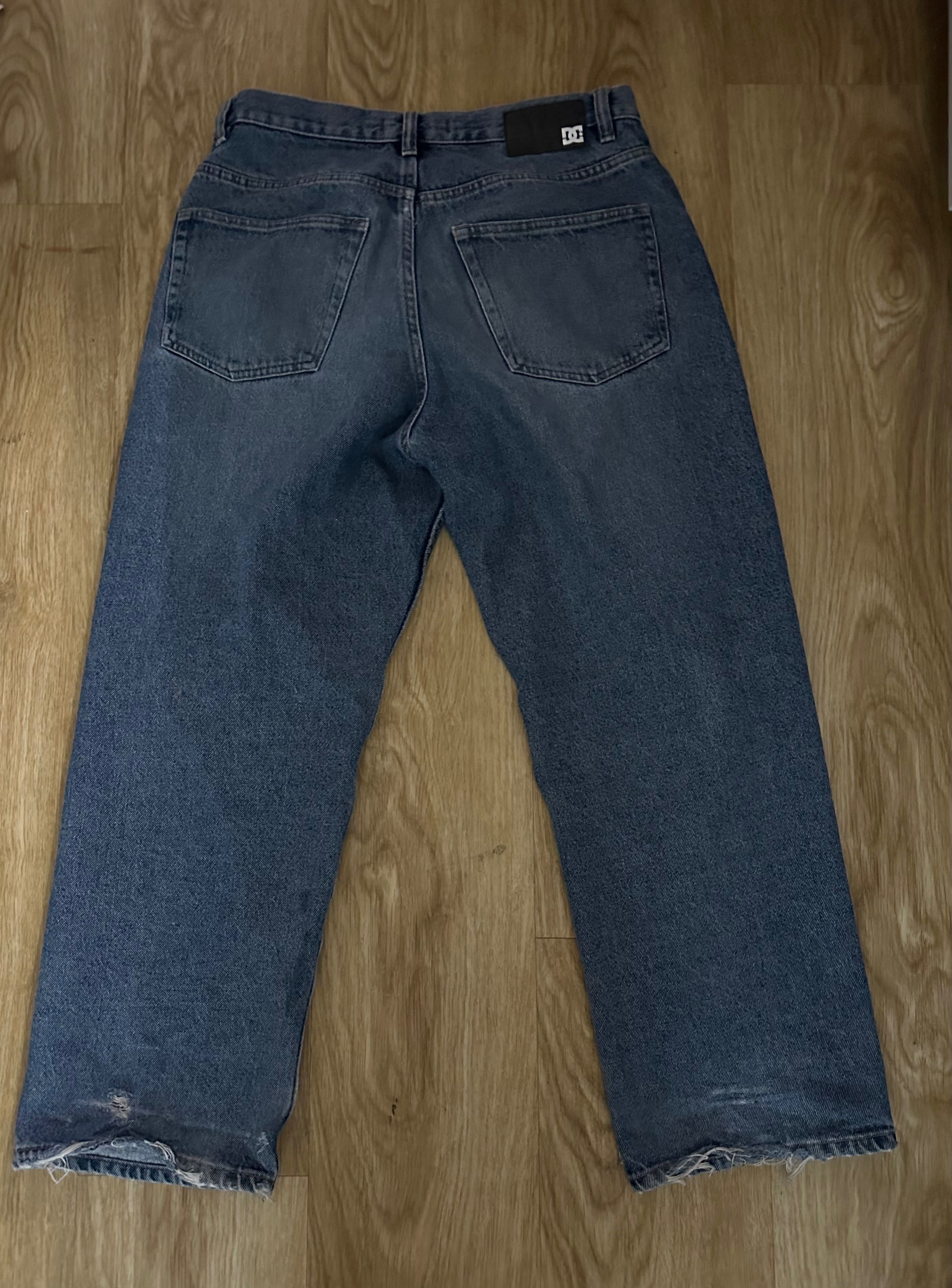 DC jeans 32/33 baggy fit